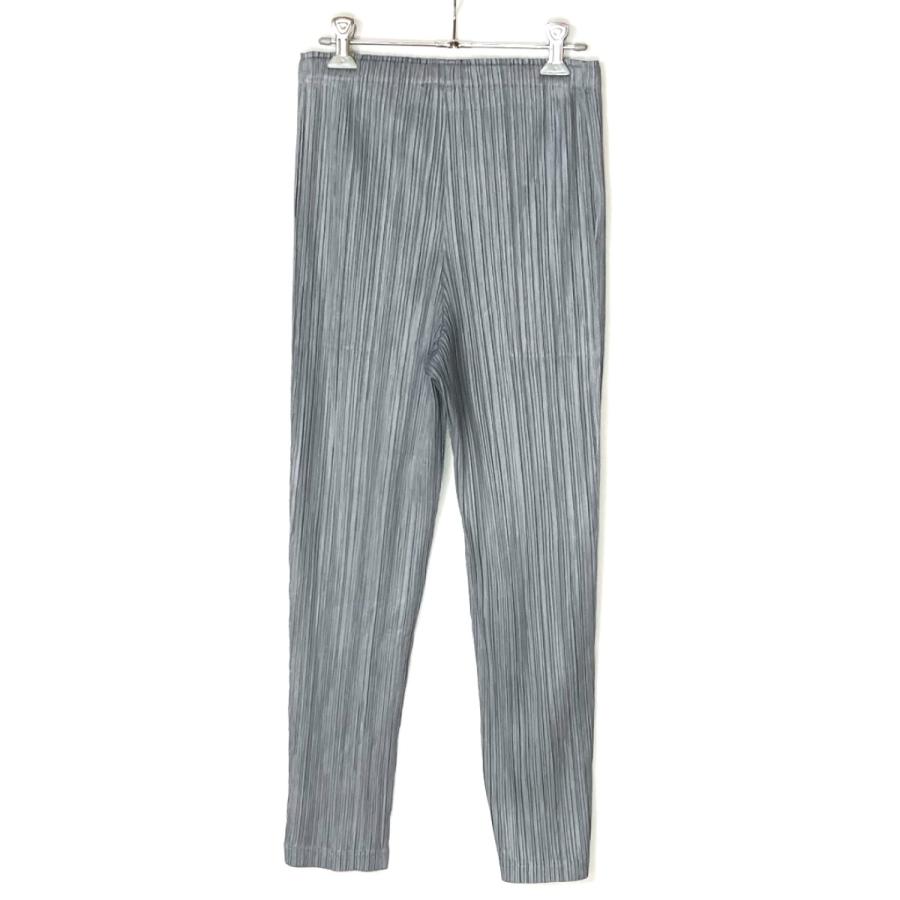ISSEY MIYAKE（イッセイミヤケ） PLEATS PLEASE プリーツ パンツ