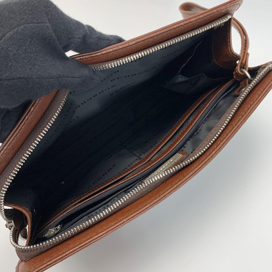 BURBERRY（バーバリー） レザー ブラウン クラッチバッグ メンズ やや