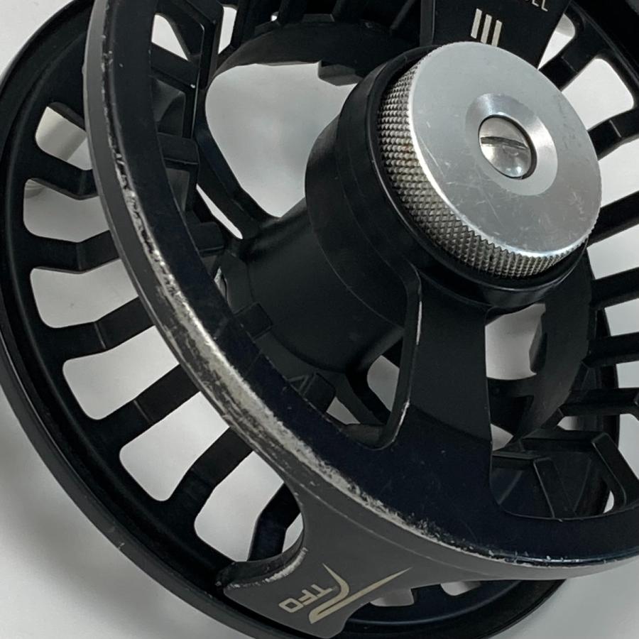 TFO NXT ブラックレーベル III フライリール やや傷や汚れあり  