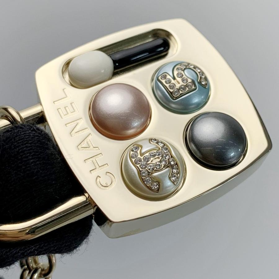 CHANEL（シャネル） ブローチ メイクパレット ココマーク・No.5ロゴ