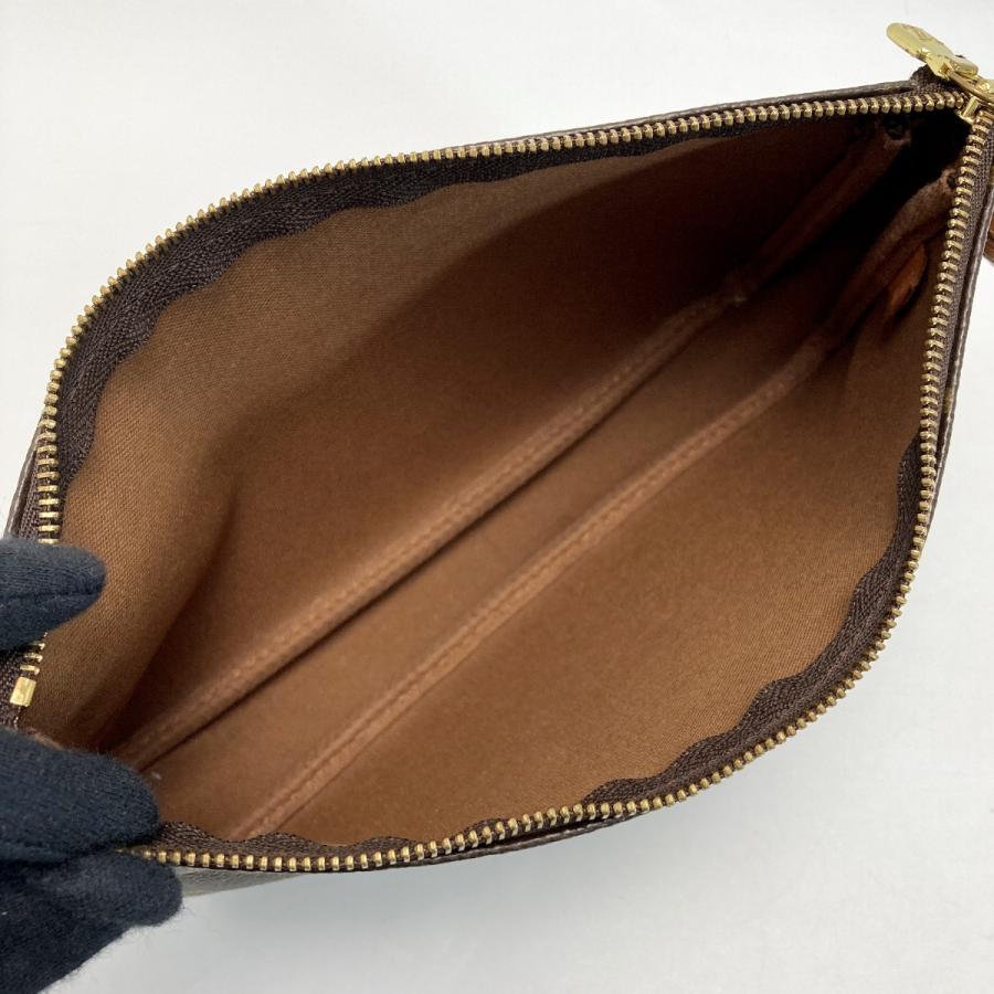 LOUIS VUITTON（ルイ・ヴィトン） モノグラム ポシェット・アクセ