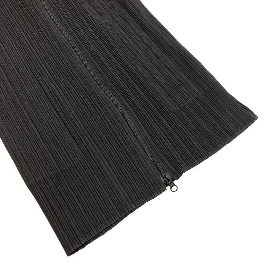 ISSEY MIYAKE（イッセイミヤケ） PLEATS PLEASE ワンピース ベスト