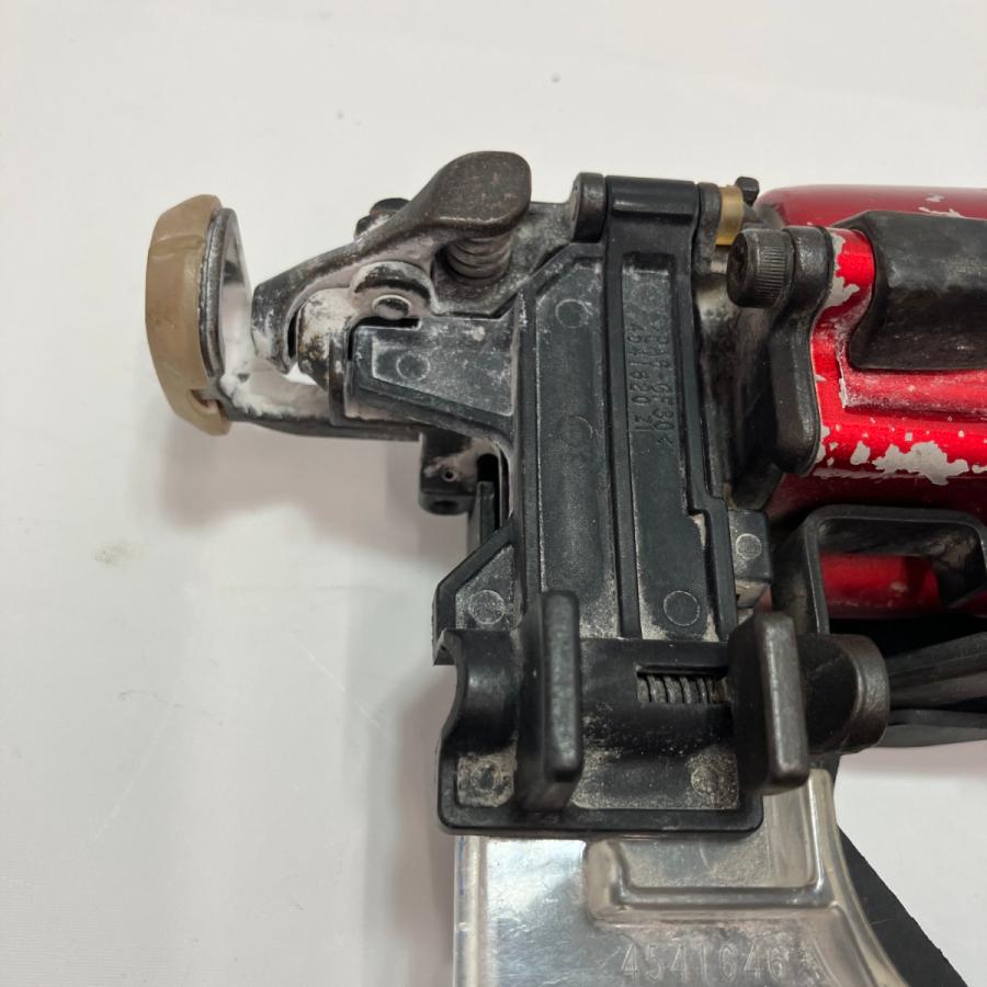MAKITA マキタ 高圧エアビス打機 AR411HR 本体のみ 傷や汚れあり