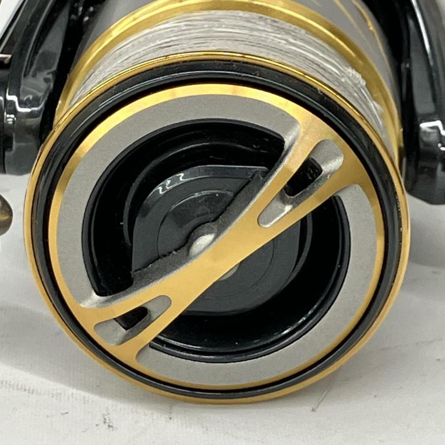 SHIMANO シマノ スピニングリール 14ステラ C3000HG 03446 やや傷や