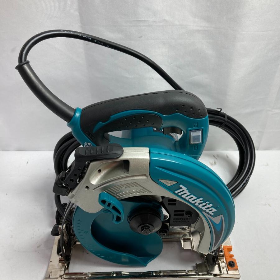 MAKITA マキタ 165mm 電動丸ノコ 5637BASP ブルー 未使用に近い MAKITA マキタ 165mm 電動丸ノコ 5637BASP ブルー 未使用に近い