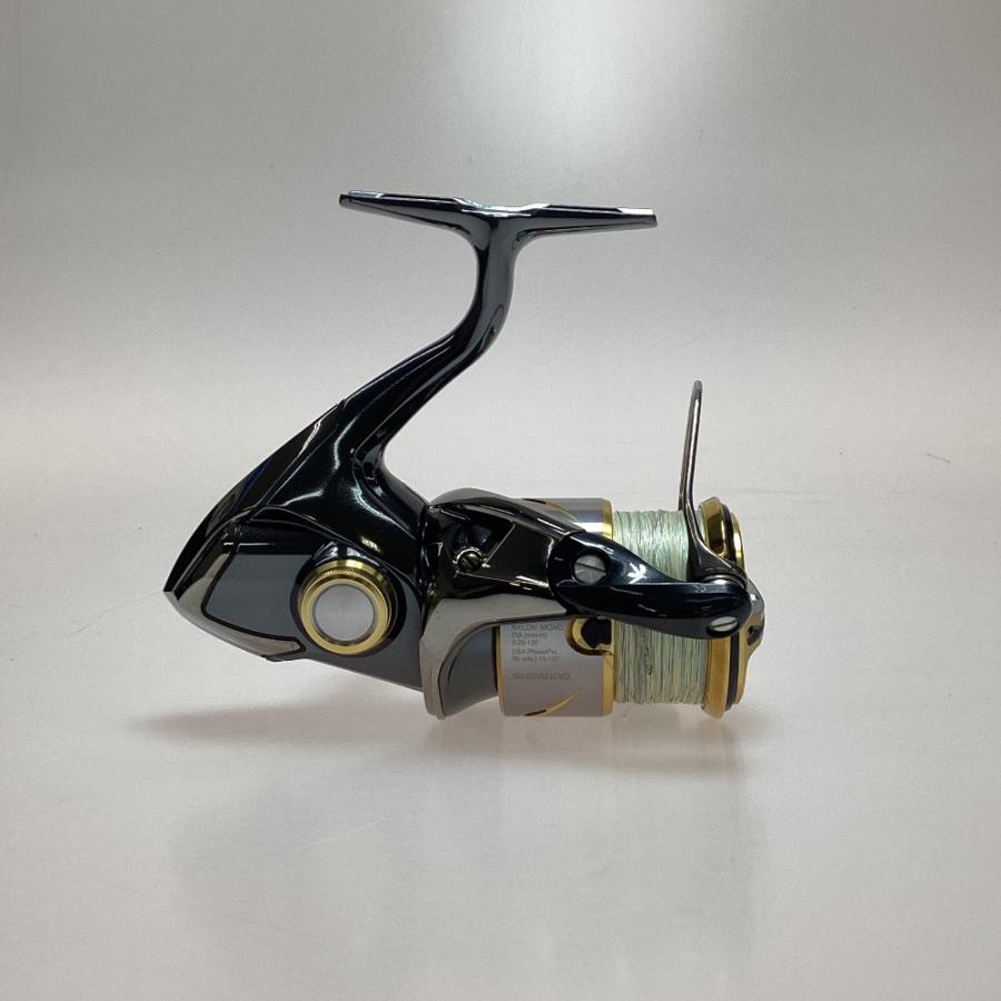 SHIMANO シマノ 14ステラSTELLA 3000HGM スピニングリール キズ SHIMANO シマノ 14ステラSTELLA 3000HGM スピニングリール キズ