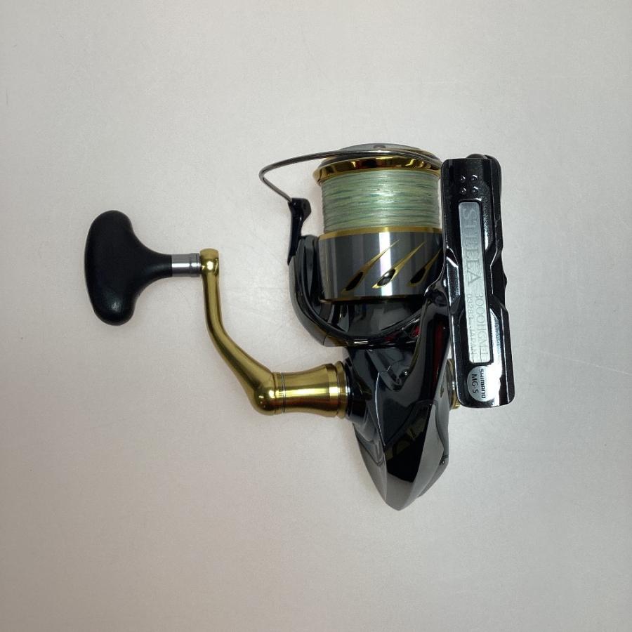 SHIMANO シマノ 14ステラSTELLA 3000HGM スピニングリール キズ SHIMANO シマノ 14ステラSTELLA 3000HGM スピニングリール キズ