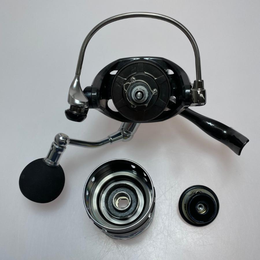 DAIWA ダイワ 16キャタリナ 3500H 059581 スピニングリール 程度 DAIWA ダイワ 16キャタリナ 3500H 059581 スピニングリール 程度