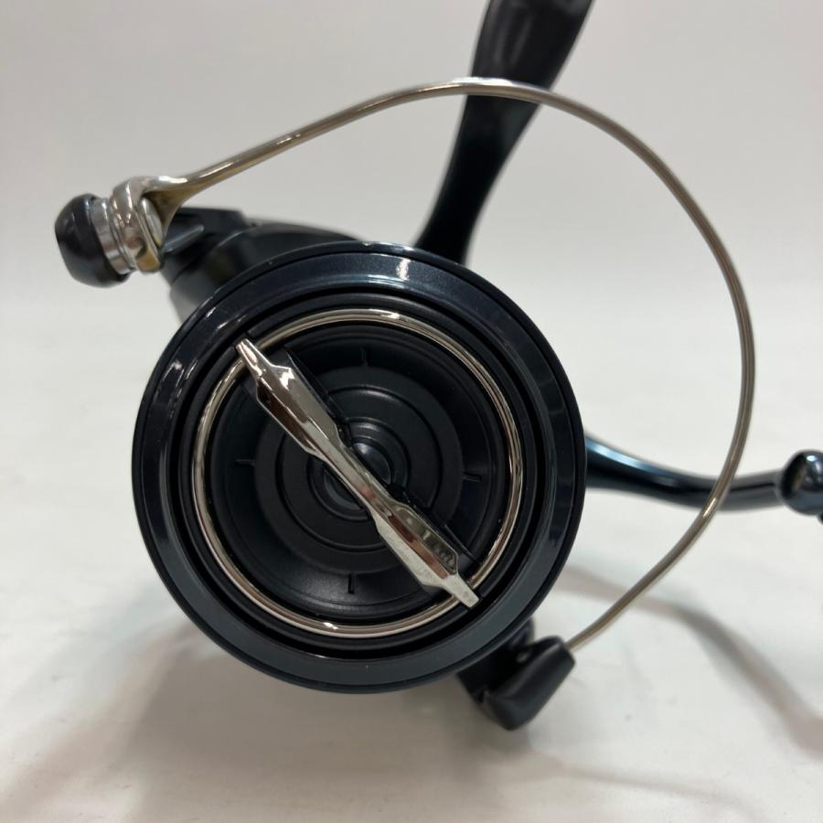 SHIMANO シマノ スピニングリール 20ストラディックSW4000HG SHIMANO シマノ スピニングリール 20ストラディックSW4000HG