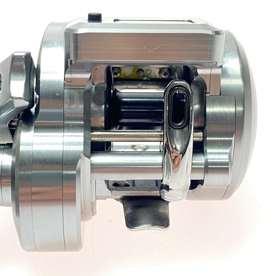 SHIMANO - σσ【中古】SHIMANO シマノ 24オシアコンクエストCT 300MG 程度B 箱付 ベイトリール 046697 やや傷や汚れあり SHIMANO シマノ ベイトリール 24オシアコンクエストCT300MG 程度B 箱付