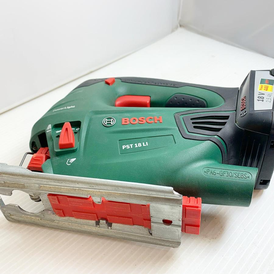 ♭♭ BOSCH ボッシュ 18V リチウムイオン バッテリージグソー PST18LI