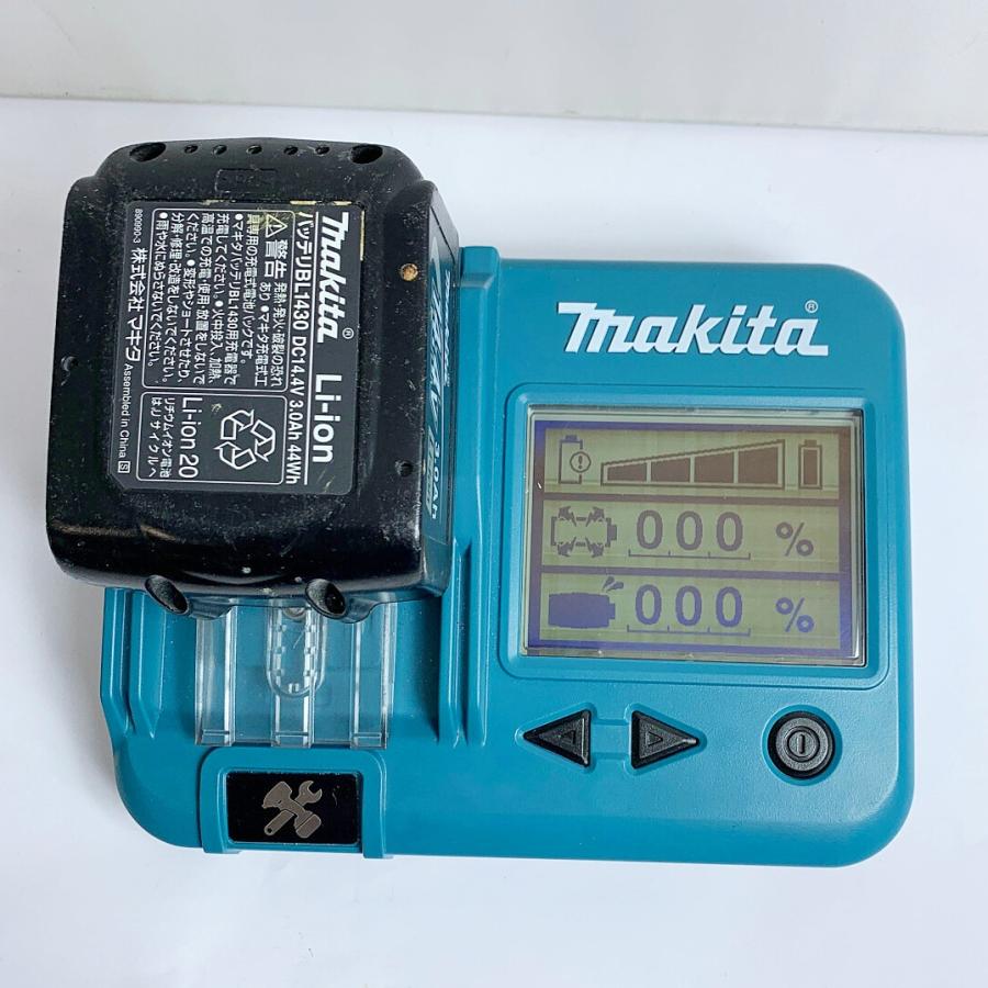 ♭♭ MAKITA マキタ 充電式ファン バッテリ（14.4V)1個付 CF203DZW 