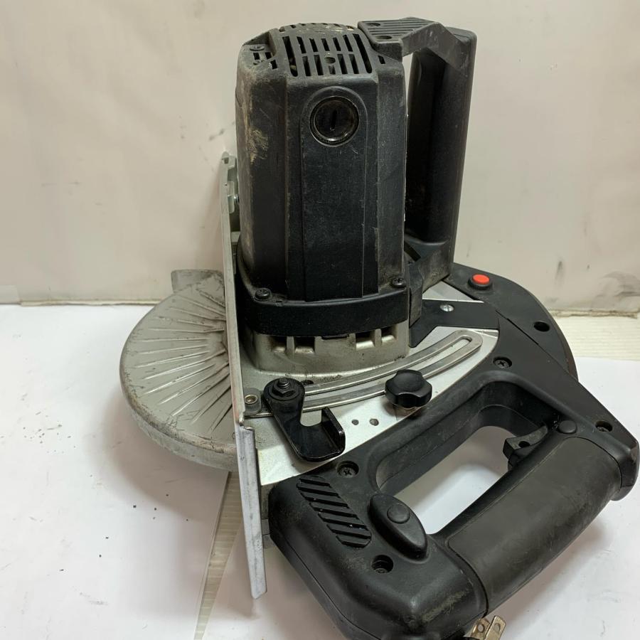 ♭♭IKURA SEIKI CO.,LTD. 育良精機 ハンディカッター185　ひび割れ/コードにキズあり IS-HCT185 ブラック x グリーン ♭♭ IKURA SEIKI CO.,LTD. 育良精機 ハンディカッター185 ひび割れ