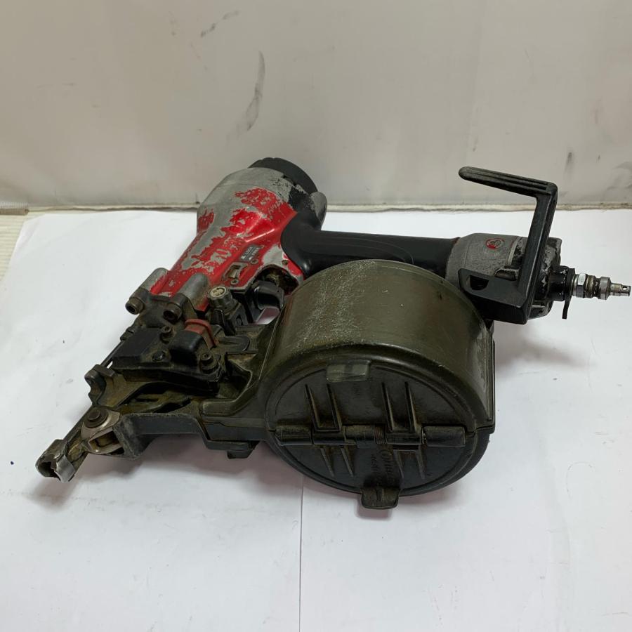 ♭♭ MAKITA マキタ 高圧釘打機 型番不明 レッド 傷や汚れあり