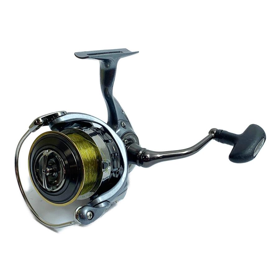 DAIWA ダイワ 15ルビアス3012H スピニングリール 箱付 055640 DAIWA ダイワ 15ルビアス3012H スピニングリール 箱付 055640