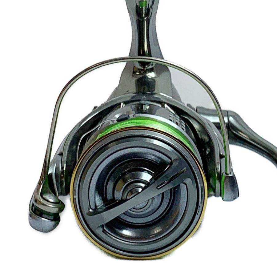SHIMANO シマノ スピニングリール 18ステラ 3000MHG 03807 やや SHIMANO シマノ スピニングリール 18ステラ 3000MHG 03807 やや