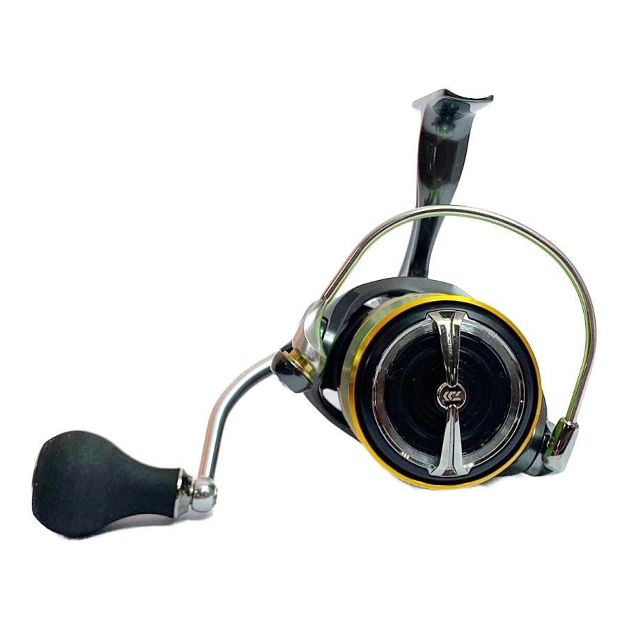 DAIWA ダイワ 18ブラストLT 4000-CXH スピニングリール 本体のみ DAIWA ダイワ 18ブラストLT 4000-CXH スピニングリール 本体のみ