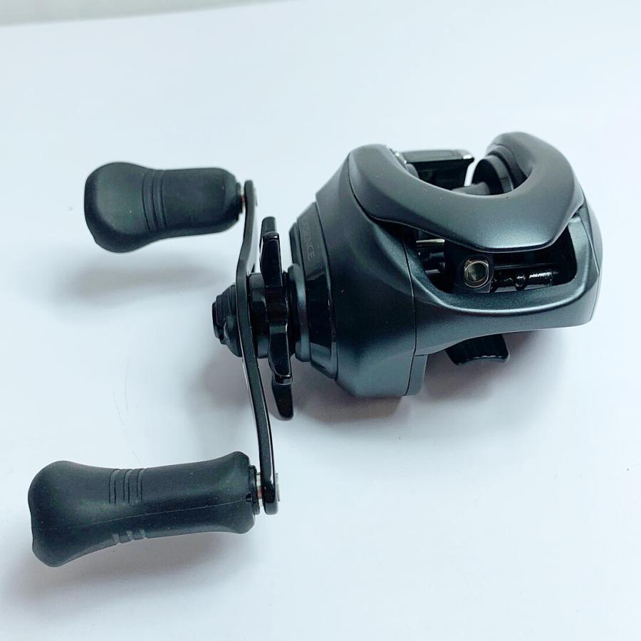 SHIMANO シマノ 17エクスセンスDC XG ベイトリール 07375 やや傷 SHIMANO シマノ 17エクスセンスDC XG ベイトリール 07375 やや傷
