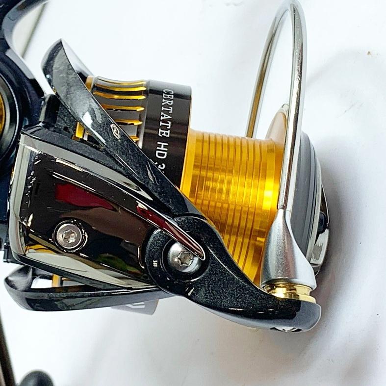 DAIWA ダイワ 16セルテートHD3500H スピニングリール 箱付 スレ DAIWA ダイワ 16セルテートHD3500H スピニングリール 箱付 スレ