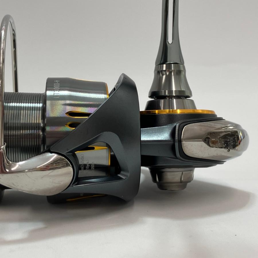 ダイワ 23エアリティ LT3000-H 新品　未使用 DAIWA ダイワ 23エアリティ LT3000-H スピニングリール やや傷や汚れ