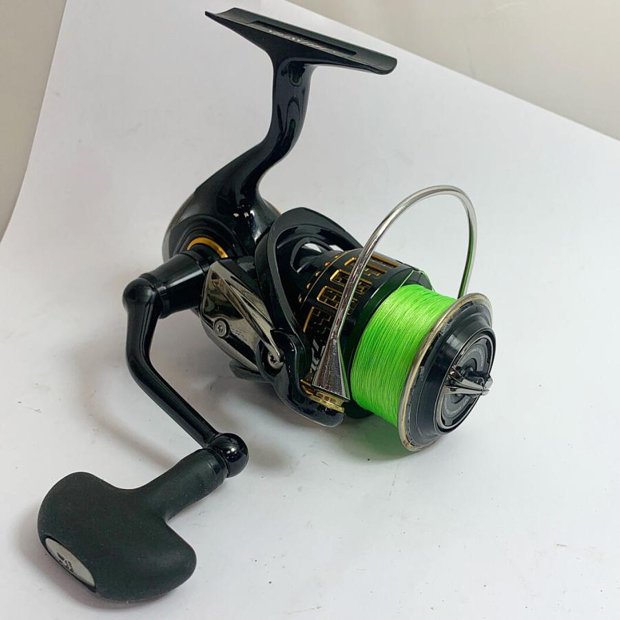 DAIWA ダイワ 17モアザン 3500 スピニングリール ケース付 キズあり
