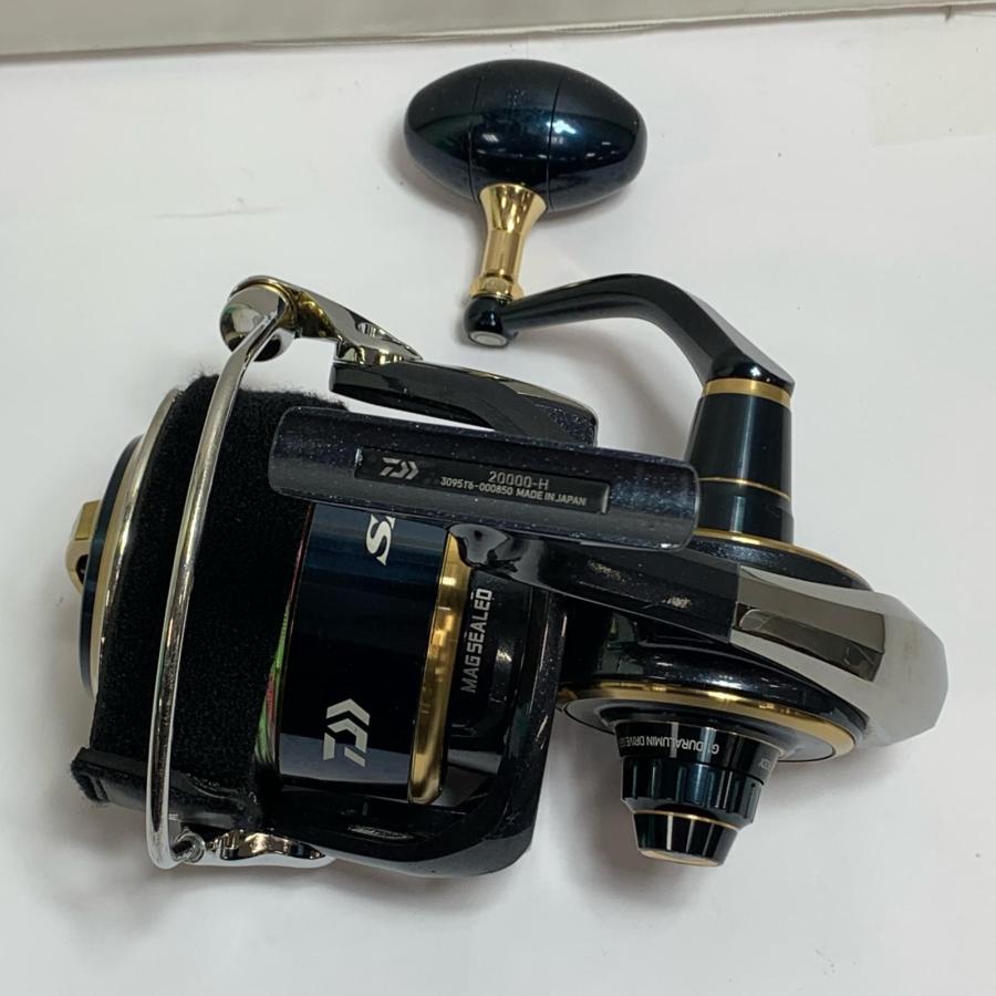 20ソルティガ20000h DAIWA ダイワ 20 ソルティガ 20000-H スピニングリール キズあり 本体