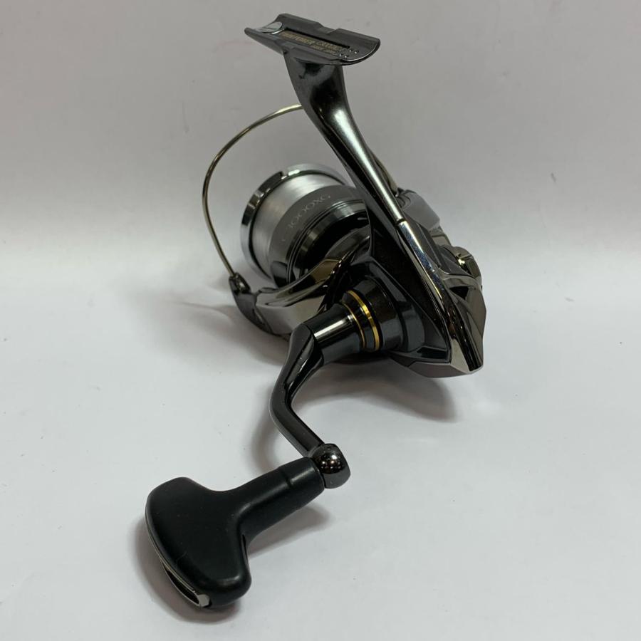 SHIMANO シマノ 24ツインパワー C3000XG スピニングリール 箱付 046826