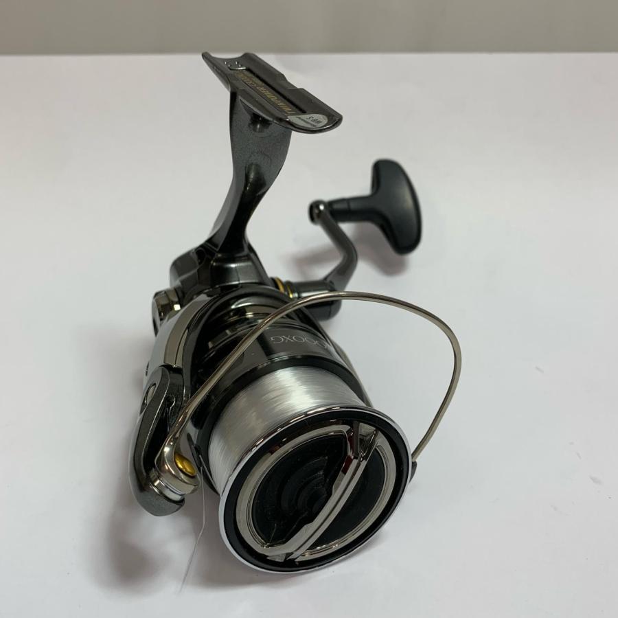 SHIMANO シマノ 24ツインパワー C3000XG スピニングリール 箱付 046826