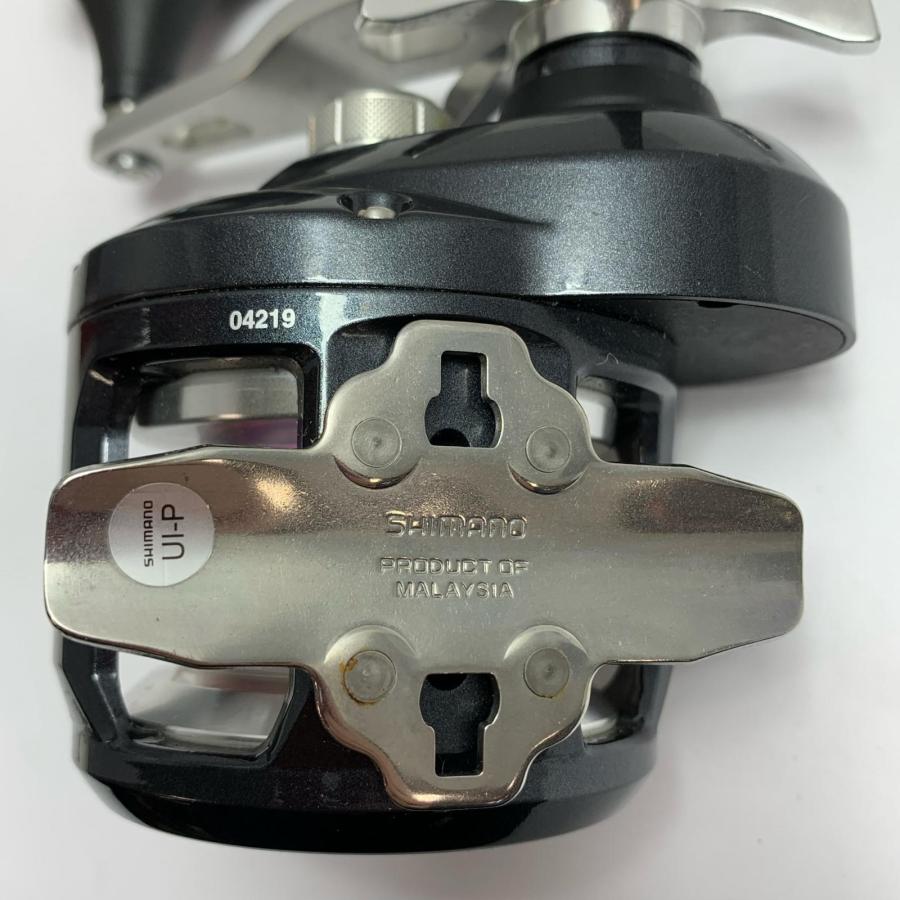 SHIMANO シマノ 両軸リール 20トリウム2000PG 04219 傷や汚れあり