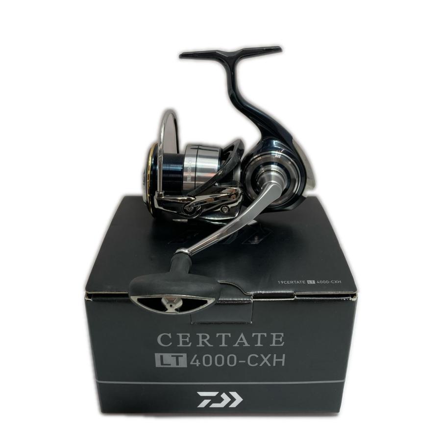 ダイワ 19セルテート LT 4000 CXH 美品 DAIWA ダイワ 19セルテート LT4000-CXH 060053 やや傷や汚れあり