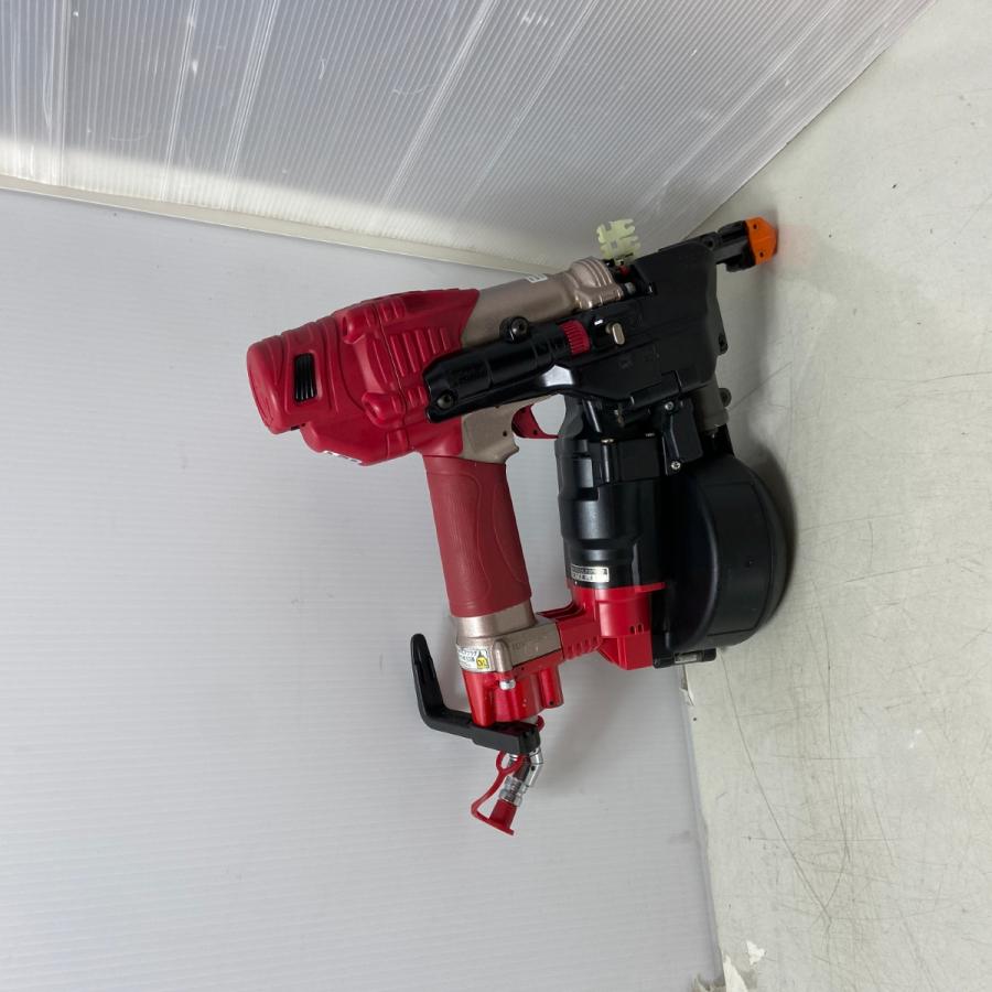 ΦΦ MAX マックス 高圧 ねじ打ち機 HV-R41G2 レッド 全体的に状態が悪い 