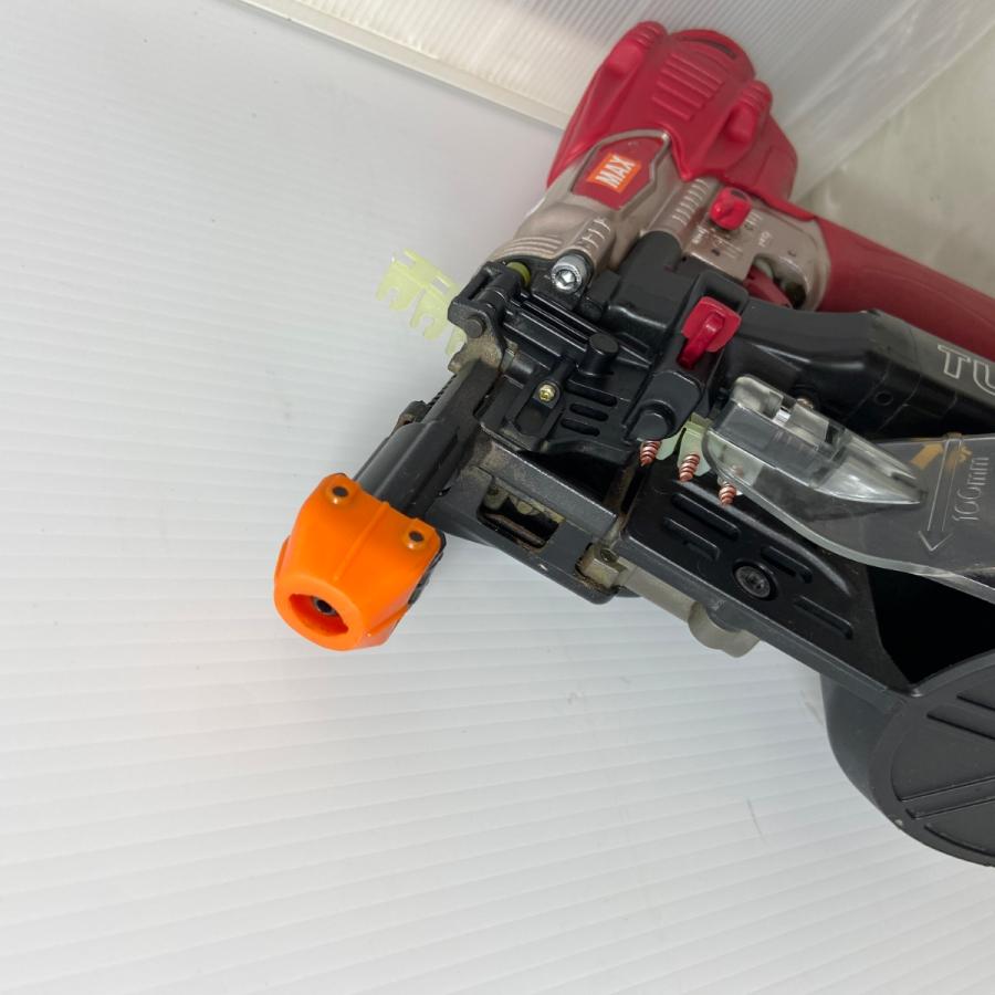ΦΦ MAX マックス 高圧 ねじ打ち機 HV-R41G2 レッド 全体的に状態が悪い 