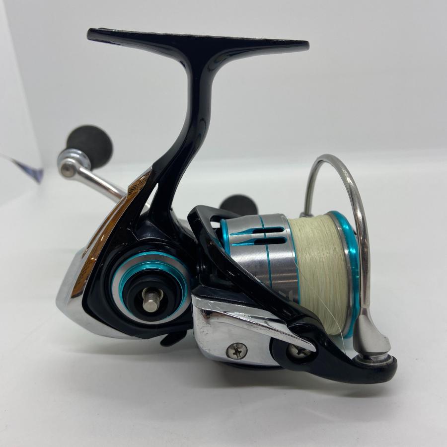 ΨΨ DAIWA ダイワ スピニングリール 19エメラルダスLT2500S-H-DH 060101