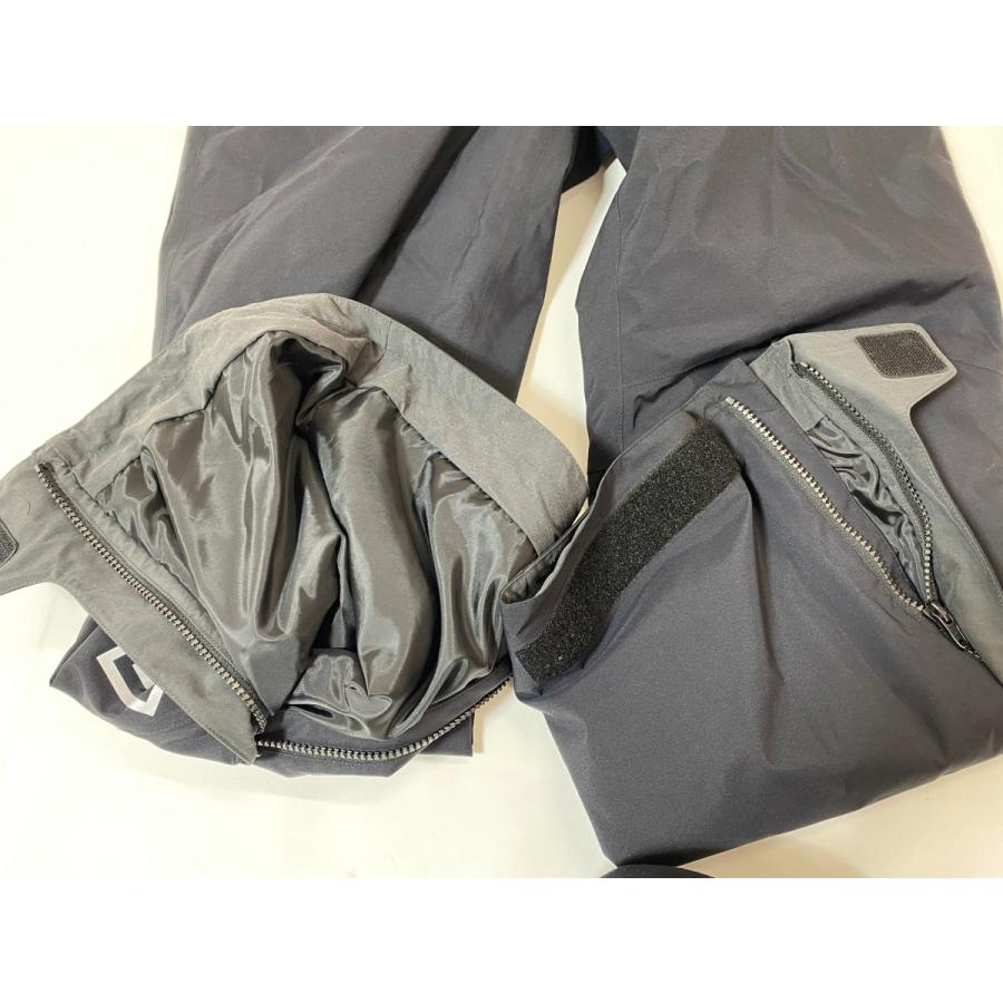 ΨΨ DAIWA ダイワ フィッシングウェア GORE TEX コンビアップウィンタースーツ 上下セット レッド やや傷や汚れありの画像