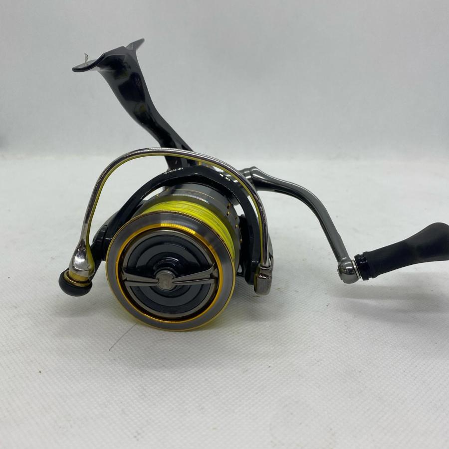 ΨΨ DAIWA ダイワ スピニングリール 21 ルビアス エアリティ3000-XH 箱