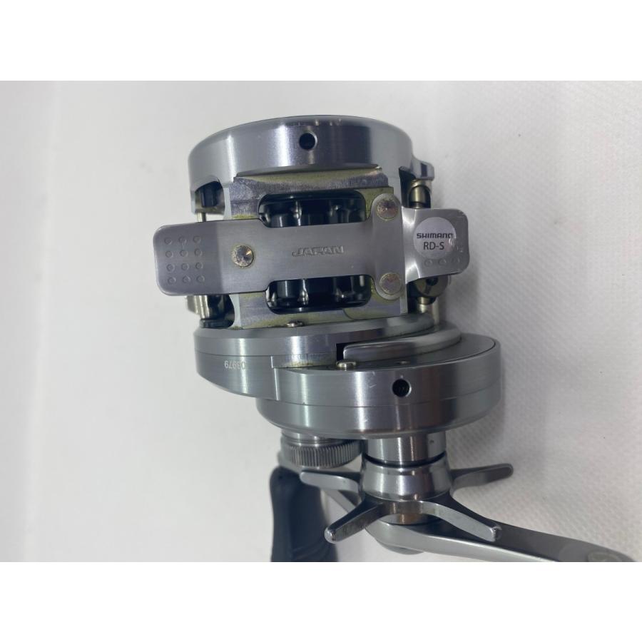 SHIMANO DC 201 ベイトリール ΨΨ SHIMANO シマノ ベイトリール 19CALCUTTA DC201 箱付 03979 やや傷