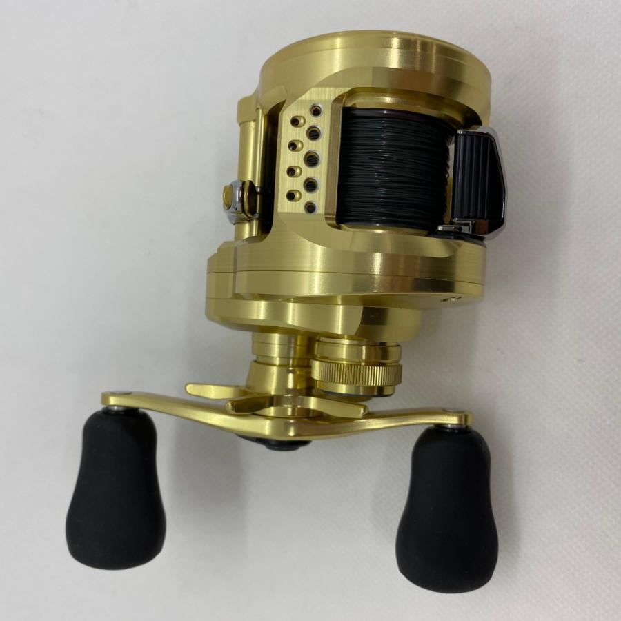 ΨΨ SHIMANO シマノ ベイトリール 21 カルカッタ コンクエスト 201 箱付