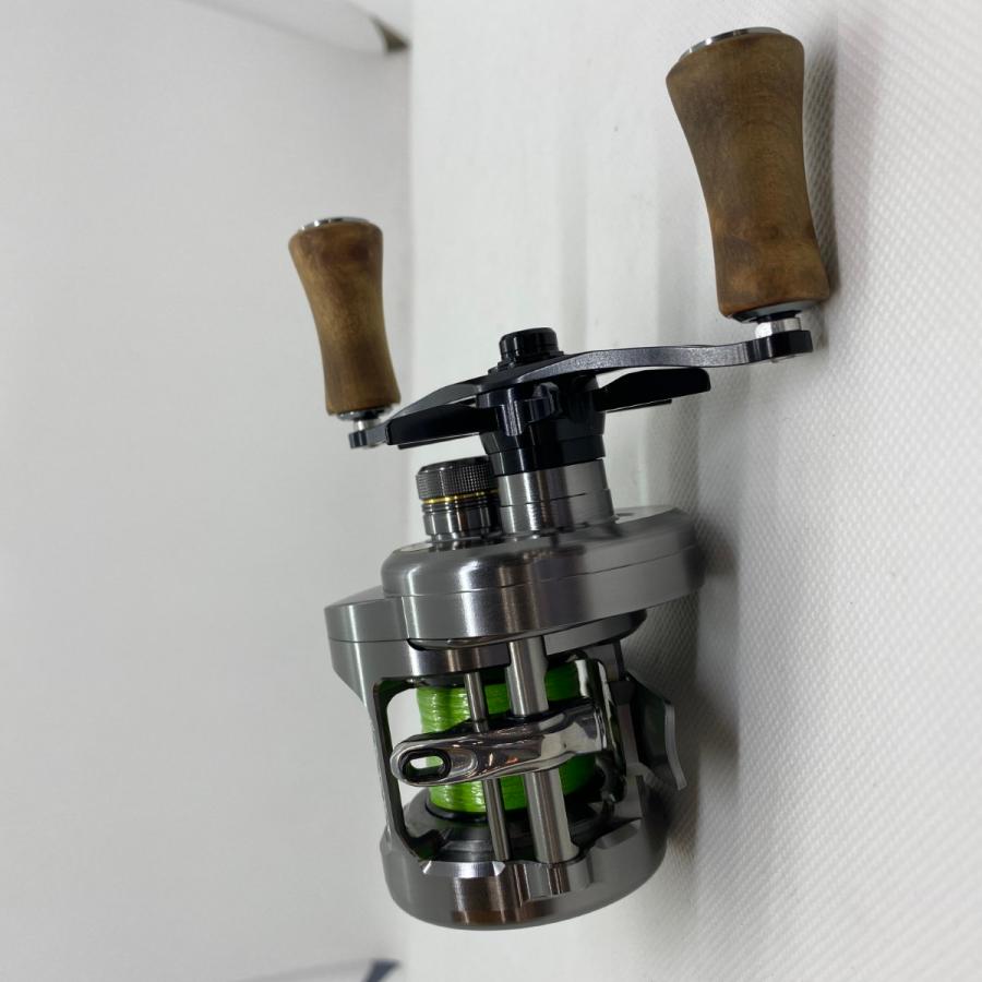 ΨΨ SHIMANO シマノ ベイトリール 17カルカッタ コンクエストBFS HG-L