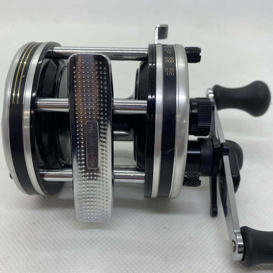 ΨΨ Abu Garcia アブガルシア 両軸リール アンバサダー5500C やや傷や