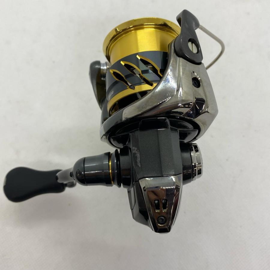 ΨΨ SHIMANO シマノ スピニングリール 20ツインパワー C2000SHG 04137