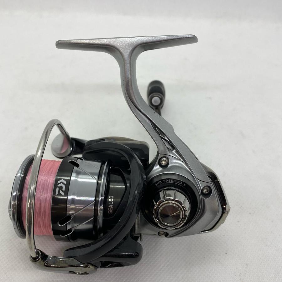 ΨΨ DAIWA ダイワ スピニングリール 18カルディア LT2000S 箱付 056036
