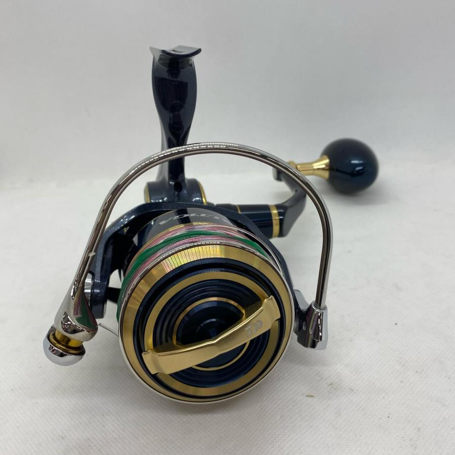 ΨΨ DAIWA ダイワ スピニングリール 20ソルティガ10000 袋付き 000557