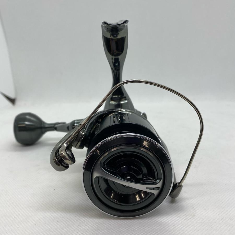 SHIMANO シマノ スピニングリール　22ステラ C5000XG 箱付 シャリ感有 043979 やや傷や汚れあり_4