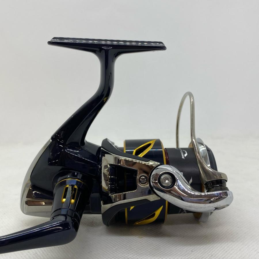 SHIMANO シマノ スピニングリール 20ステラSW 5000HG 04075 やや傷や