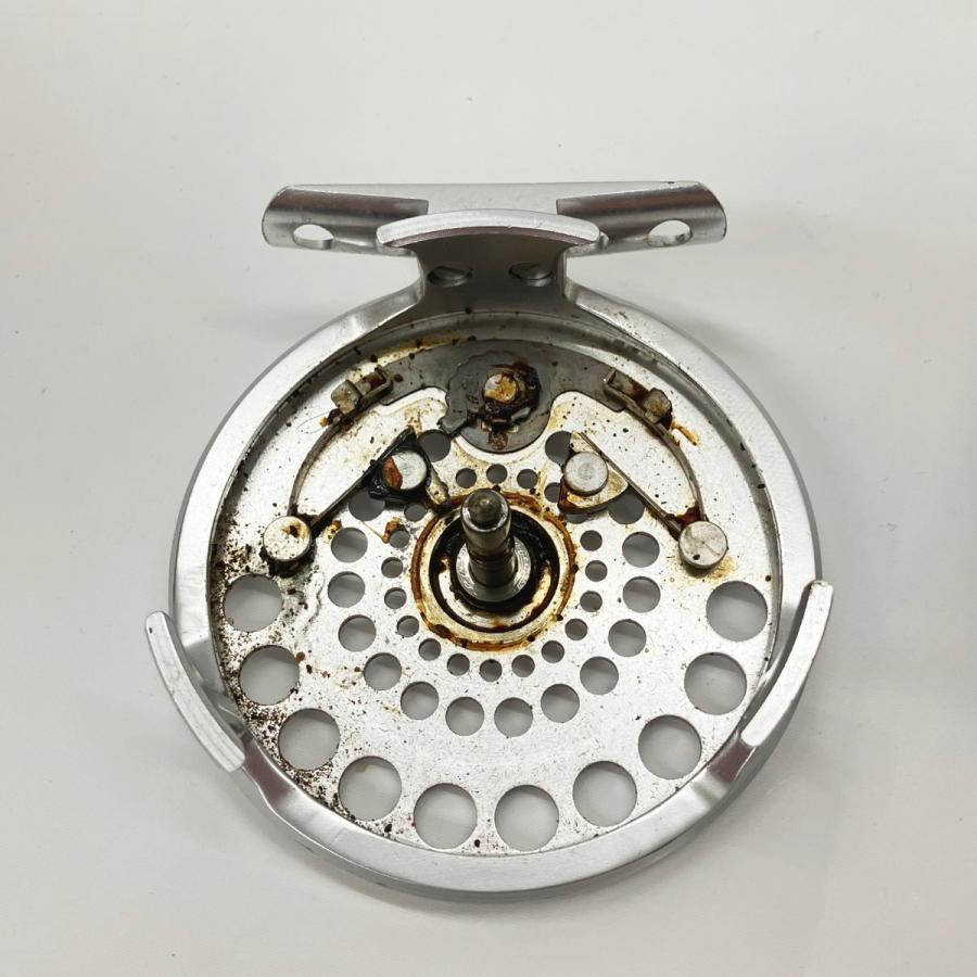 〇〇 DAIWA ダイワ Phantom ファントム #807 フライリール やや傷や