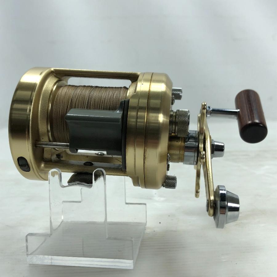 ΣΣ SHIMANO シマノ カルカッタ 小船1000 ベイトリール やや傷や ΣΣ SHIMANO シマノ カルカッタ 小船1000 ベイトリール やや傷や
