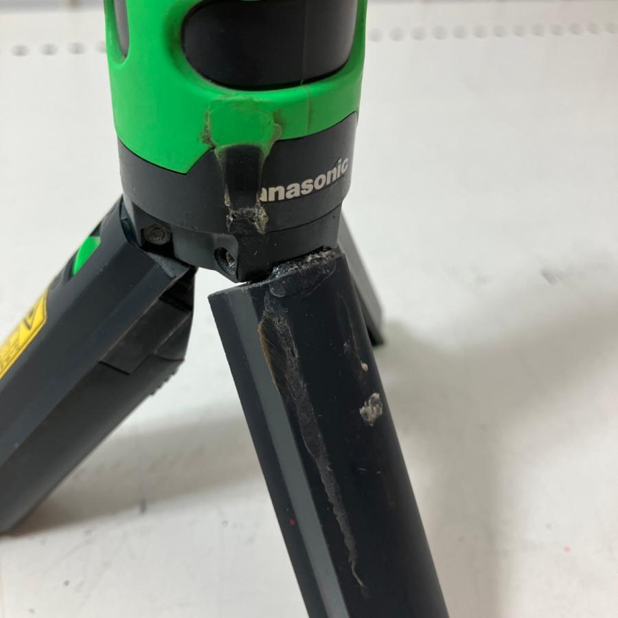 ЗЗ Panasonic パナソニック 赤色レーザー レーザー墨出し器 墨出し名人