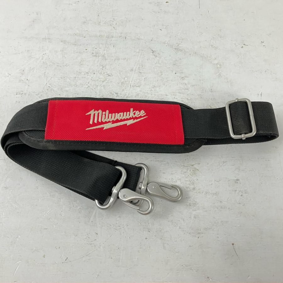 ЗЗ Milwaukee ミルウォーキー PACKOUT 20インチツールバッグ 本体のみ
