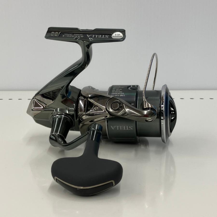 σσ SHIMANO シマノ 043955 美品 程度A 箱付 22ステラ 4000MHG 目立った