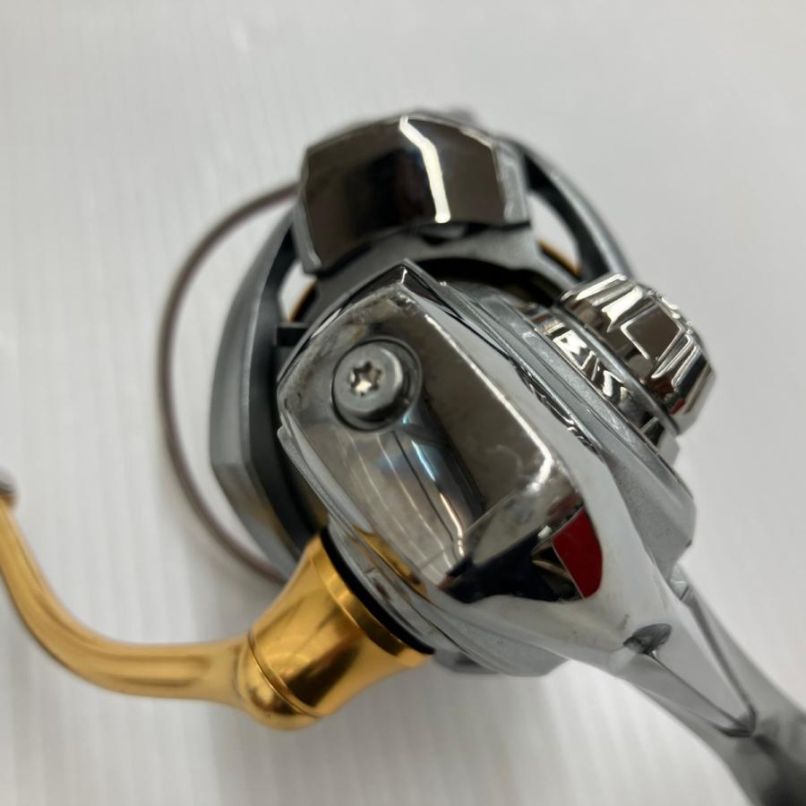 σσ DAIWA ダイワ 18フリームスLT4000D-CXH 057055 やや傷や汚れあり